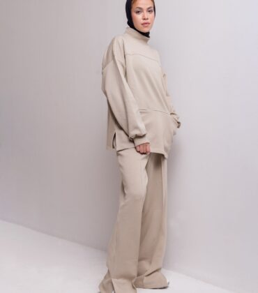 beige relaxed pants
